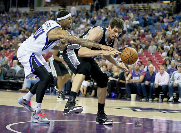 NBA: Preseason-San Antonio Spurs at Sacramento Kings