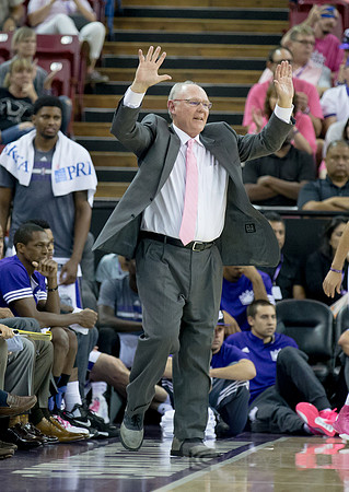 NBA: Preseason-San Antonio Spurs at Sacramento Kings