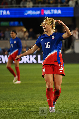 Soccer: International Women's Friendly-Brazil at USWNT
