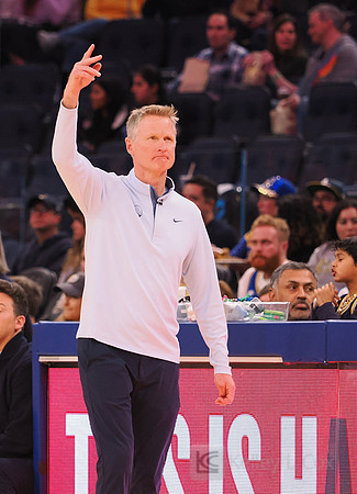 NBA: Minnesota Timberwolves at Golden State Warriors