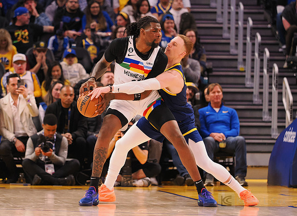 NBA: Minnesota Timberwolves at Golden State Warriors