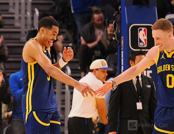 NBA: Minnesota Timberwolves at Golden State Warriors