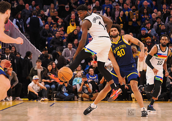 NBA: Minnesota Timberwolves at Golden State Warriors