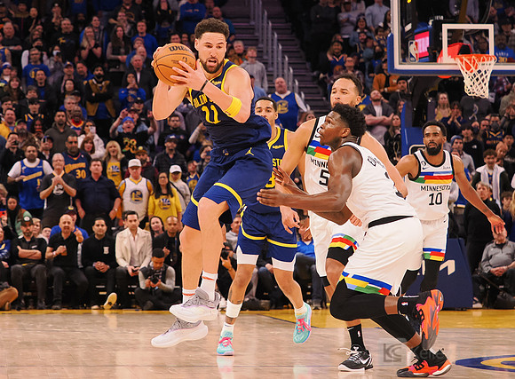 NBA: Minnesota Timberwolves at Golden State Warriors