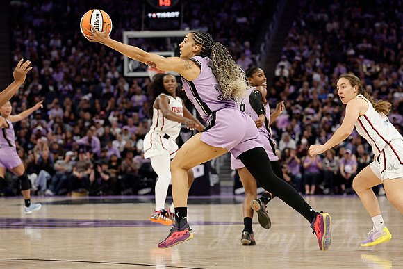 WNBA: Washington Mystics at Golden State Valkyries