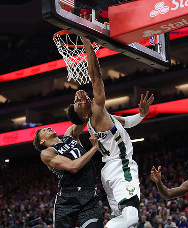 NBA: Milwaukee Bucks at Sacramento Kings