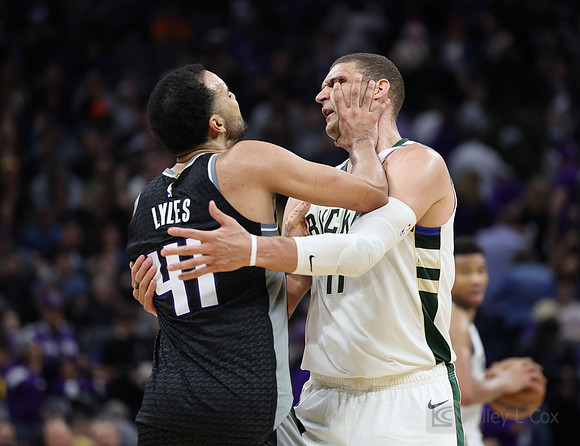 NBA: Milwaukee Bucks at Sacramento Kings