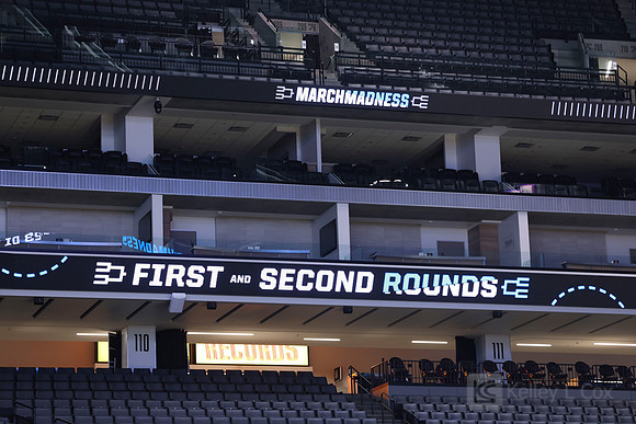 NCAA Basketball: NCAA Tournament First Round Sacramento Practice