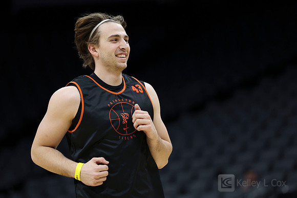 NCAA Basketball: NCAA Tournament First Round Sacramento Practice