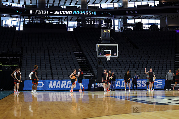 NCAA Basketball: NCAA Tournament First Round Sacramento Practice