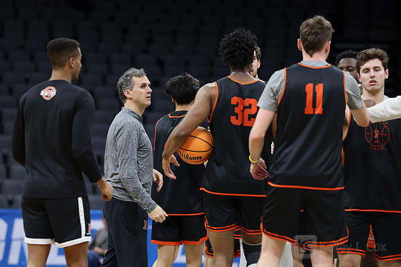 NCAA Basketball: NCAA Tournament First Round Sacramento Practice