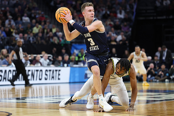 NCAA Basketball: NCAA Tournament First Round-Utah State vs Missouri