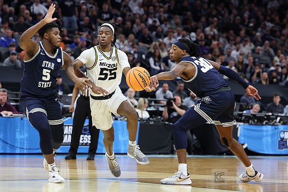 NCAA Basketball: NCAA Tournament First Round-Utah State vs Missouri