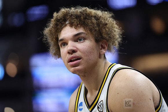 NCAA Basketball: NCAA Tournament First Round-Utah State vs Missouri