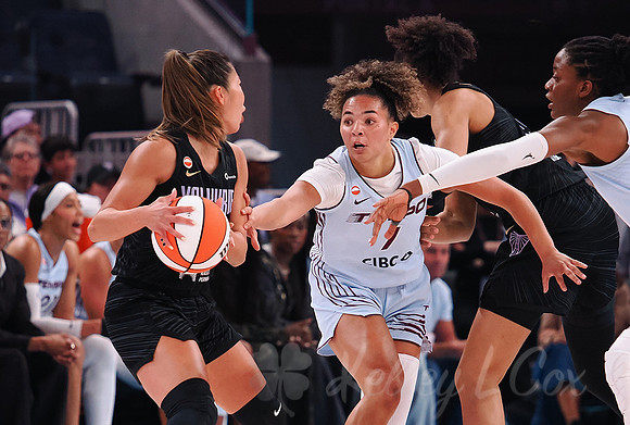 WNBA: Toronto Tempo at Golden State Valkyries