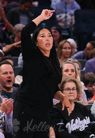 WNBA: Toronto Tempo at Golden State Valkyries