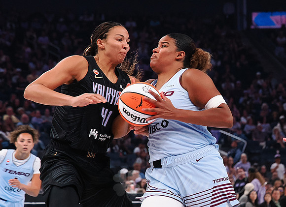WNBA: Toronto Tempo at Golden State Valkyries