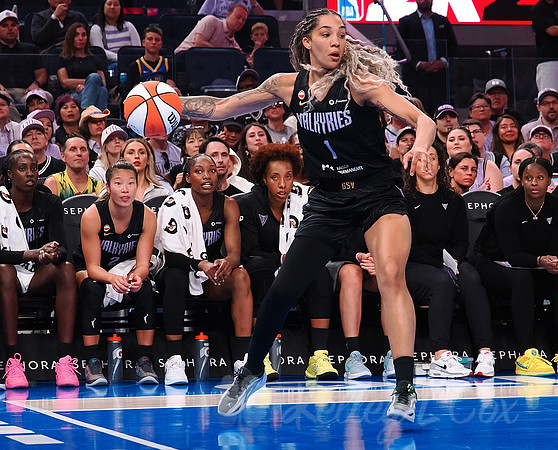 WNBA: Toronto Tempo at Golden State Valkyries