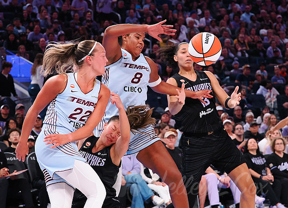 WNBA: Toronto Tempo at Golden State Valkyries