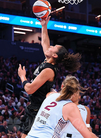 WNBA: Toronto Tempo at Golden State Valkyries