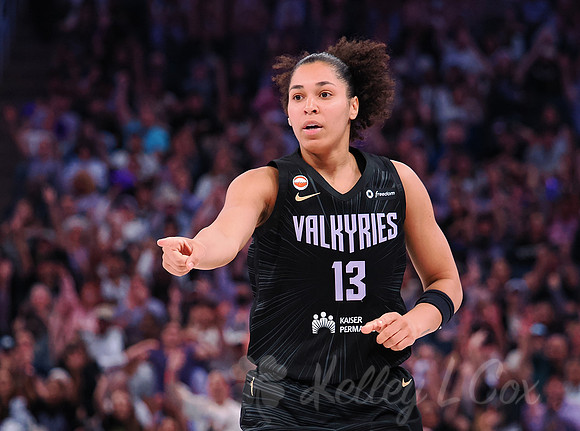 WNBA: Toronto Tempo at Golden State Valkyries