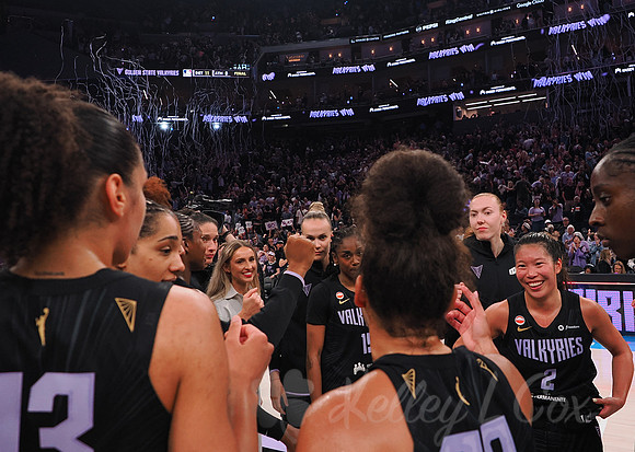 WNBA: Toronto Tempo at Golden State Valkyries