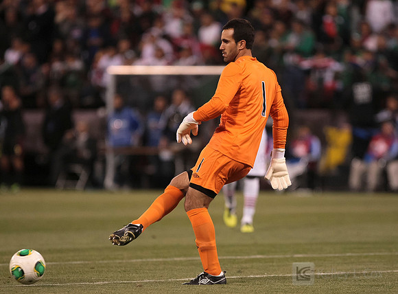 Soccer: Friendly-Mexico vs Peru