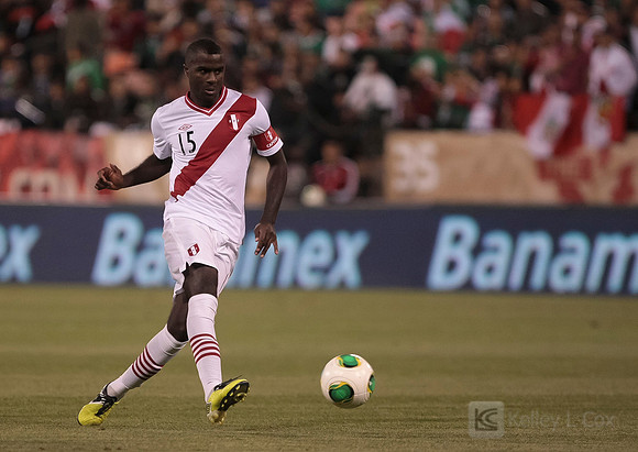 Soccer: Friendly-Mexico vs Peru