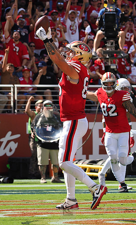 NFL: Arizona Cardinals at San Francisco 49ers