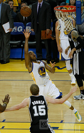 NBA: Playoffs-San Antonio Spurs at Golden State Warriors