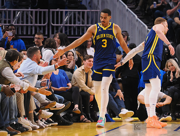 NBA: San Antonio Spurs at Golden State Warriors