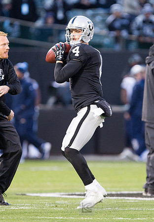 NFL: San Diego Chargers at Oakland Raiders