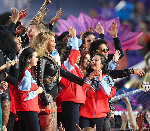 NFL: Super Bowl 50-Carolina Panthers vs Denver Broncos