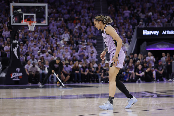 WNBA: Finals-Atlanta Dream at Golden State Valkyries