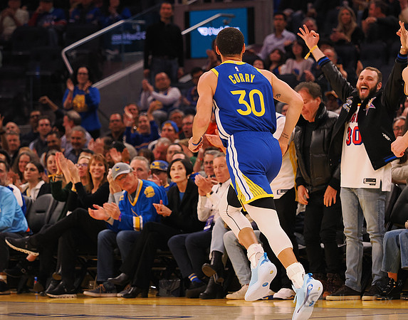 NBA: Denver Nuggets at Golden State Warriors