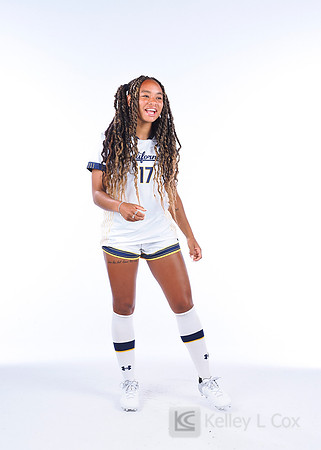 Anysa Gray (17)