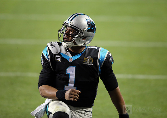 NFL: Super Bowl 50-Carolina Panthers vs Denver Broncos
