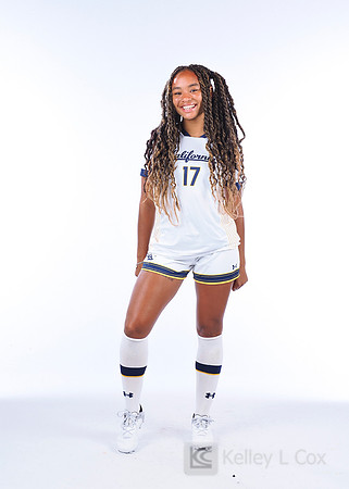 Anysa Gray (17)