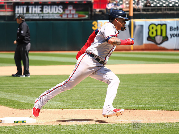 MLB: Atlanta Braves at Oakland Athletics