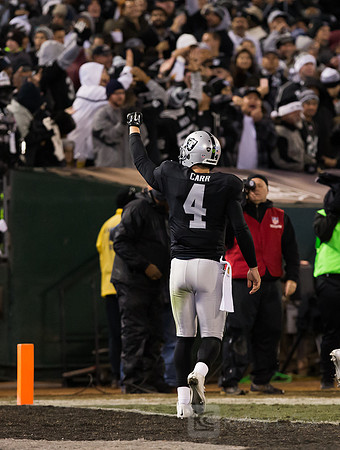 NFL: San Diego Chargers at Oakland Raiders