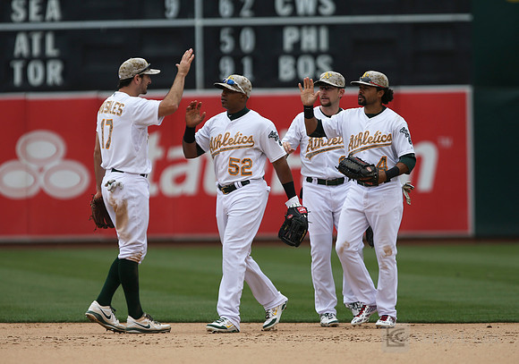 MLB: San Francisco Giants at Oakland Athletics