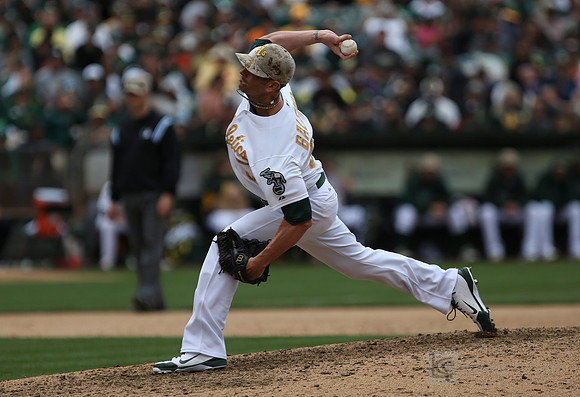 MLB: San Francisco Giants at Oakland Athletics
