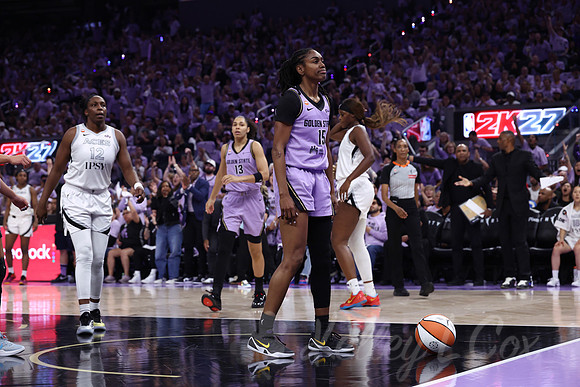 WNBA: Playoffs-Las Vegas Aces at Golden State Valkyries