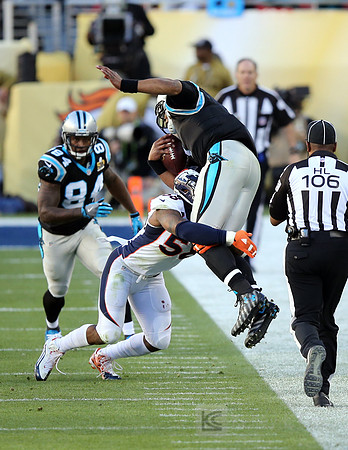 NFL: Super Bowl 50-Carolina Panthers vs Denver Broncos