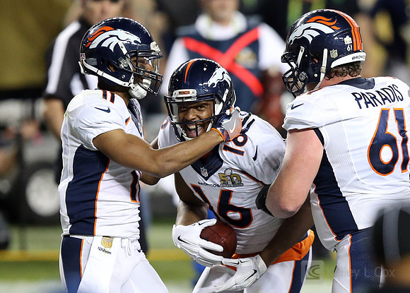 NFL: Super Bowl 50-Carolina Panthers vs Denver Broncos