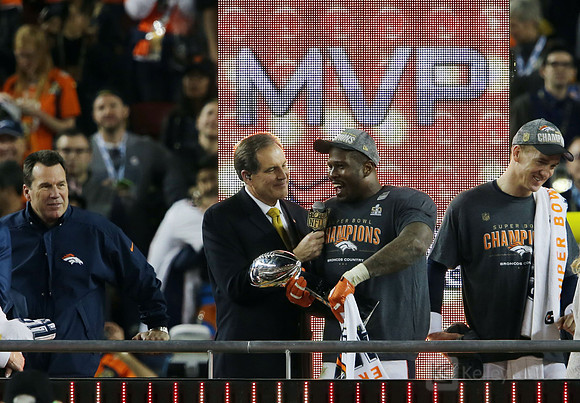 NFL: Super Bowl 50-Carolina Panthers vs Denver Broncos