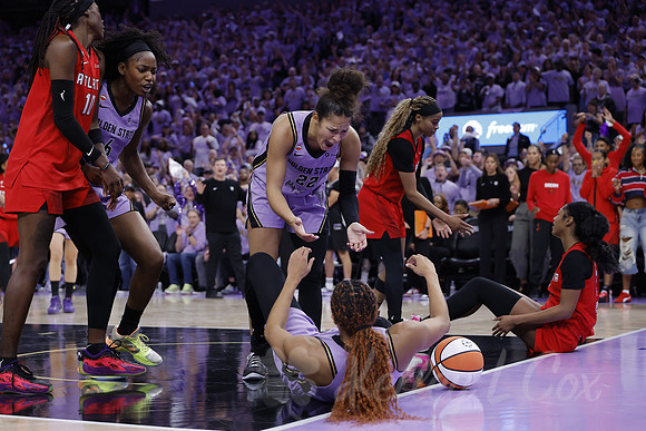 WNBA: Finals-Atlanta Dream at Golden State Valkyries