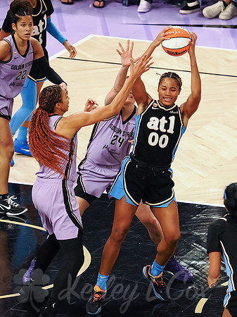 WNBA: Finals-Atlanta Dream at Golden State Valkyries