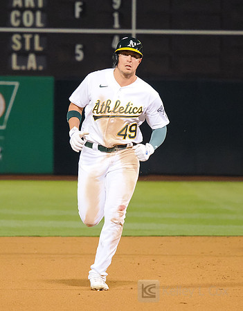 MLB: Cincinnati Reds at Oakland Athletics