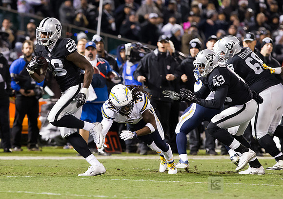 NFL: San Diego Chargers at Oakland Raiders